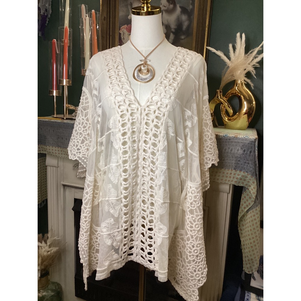 Belle France Cream White Mesh Crochet Lace Tunic Butterfly Sleeve Medium